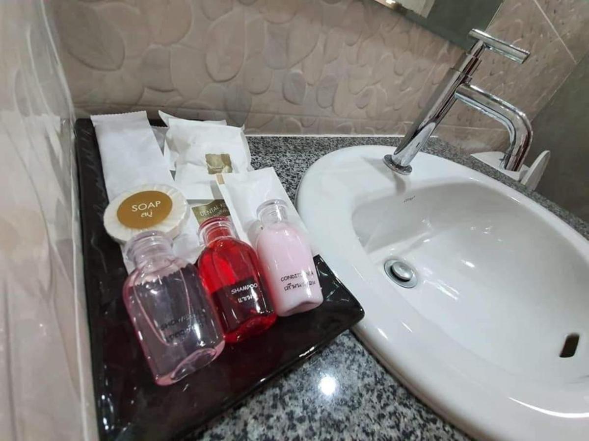 Puak Taem Boutique Hotel Chiang Mai Luaran gambar