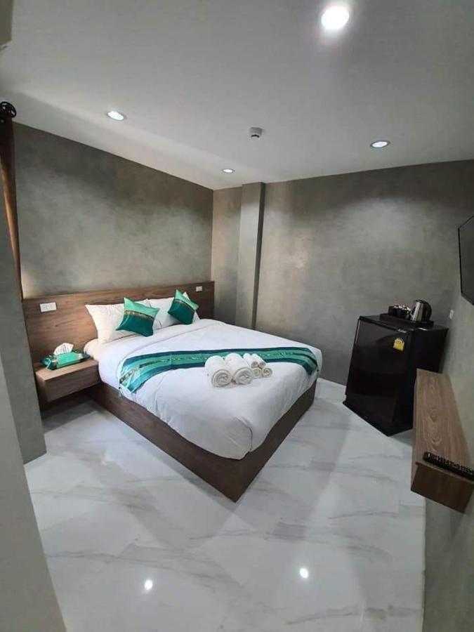 Puak Taem Boutique Hotel Chiang Mai Luaran gambar